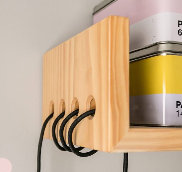 Rosa e amarelo nos objetos