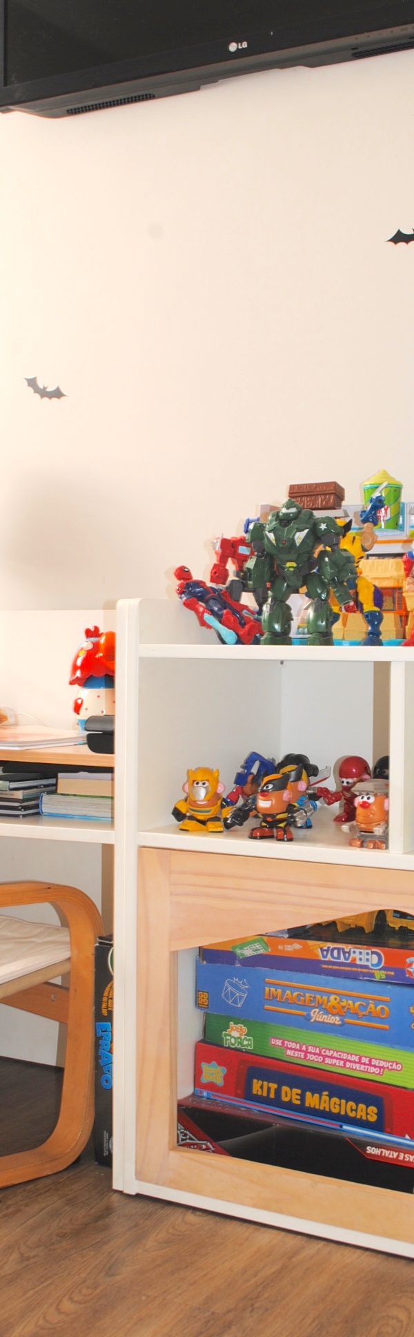 Cantinho de estudo e de brincar